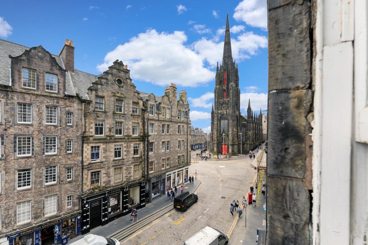 Unique 2 Bedroom Castle Suite Apartment - Near Edinburgh Castle & Royal Mile Bagian luar foto